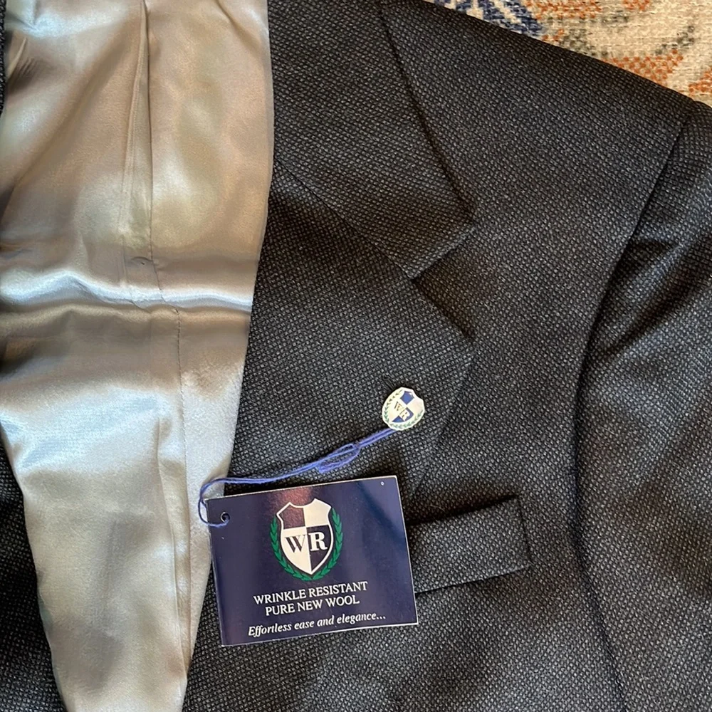 NWT Christopher Hayes Merino Wool Blazer 40 Long Lined inside Black